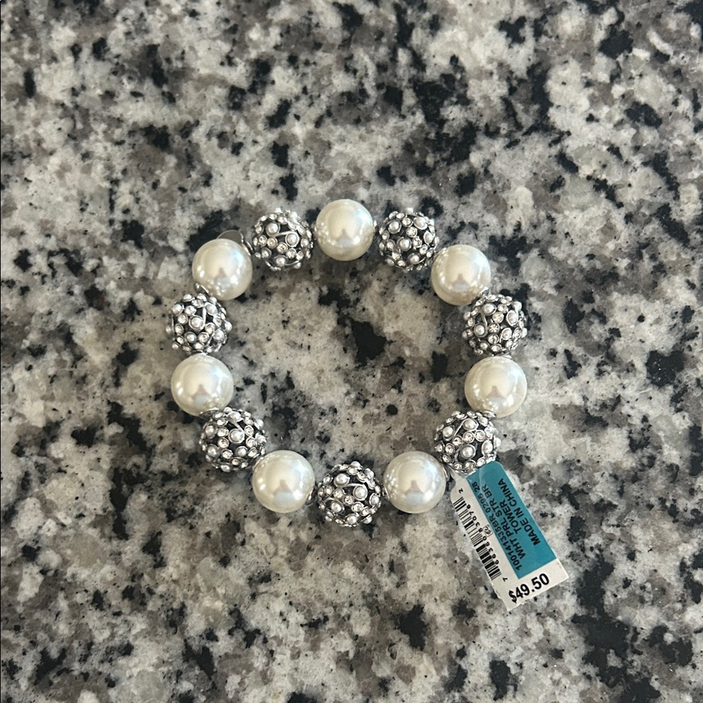 NWT Charter Club White Pearl and Silver Bead Stretch Bracelet